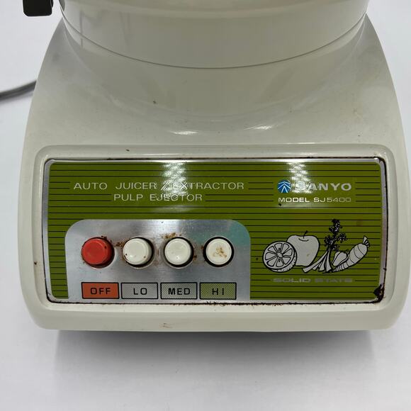 Vintage Sanyo Juicer Juice Electric Extractor Pulp Ejector (SJ-5400) - Picture 11 of 14